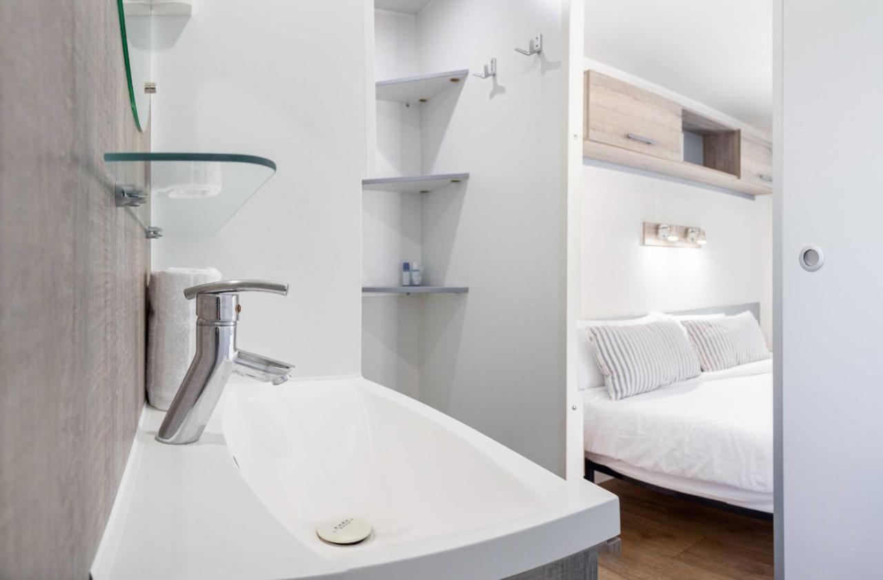 Camping Vila Village Sant Feliu de Buixalleu Zewnętrze zdjęcie
